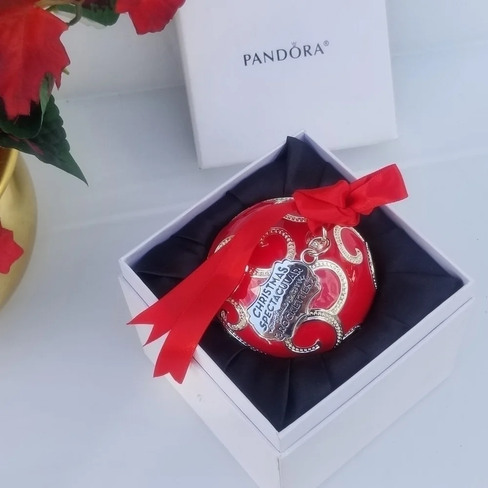 PANDORA HOLIDAY ORNAMENT